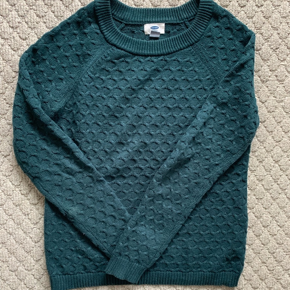 Old navy sweater